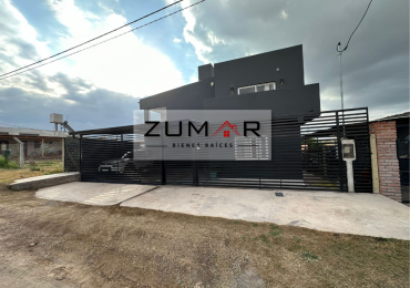 CASA EN VENTA EN BARRIO LOS NOGALES!!!