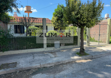 CASA EN VENTA EN BARRIO LIMACHE!