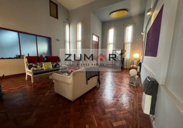 CASA EN VENTA EN BARRIO GRAND BOURG!