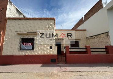 CASA EN VENTA EN MACROCENTRO!