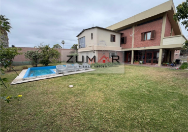 CASA EN VENTA EN GRAND BOURG!