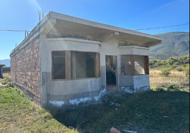 TERRENO EN VENTA CON CONSTRUCCION!!!