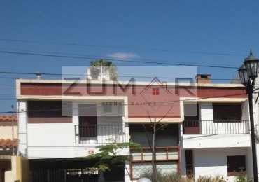 VENDO CASA FRENTE AL ALTO NOA SHOPPING!!!